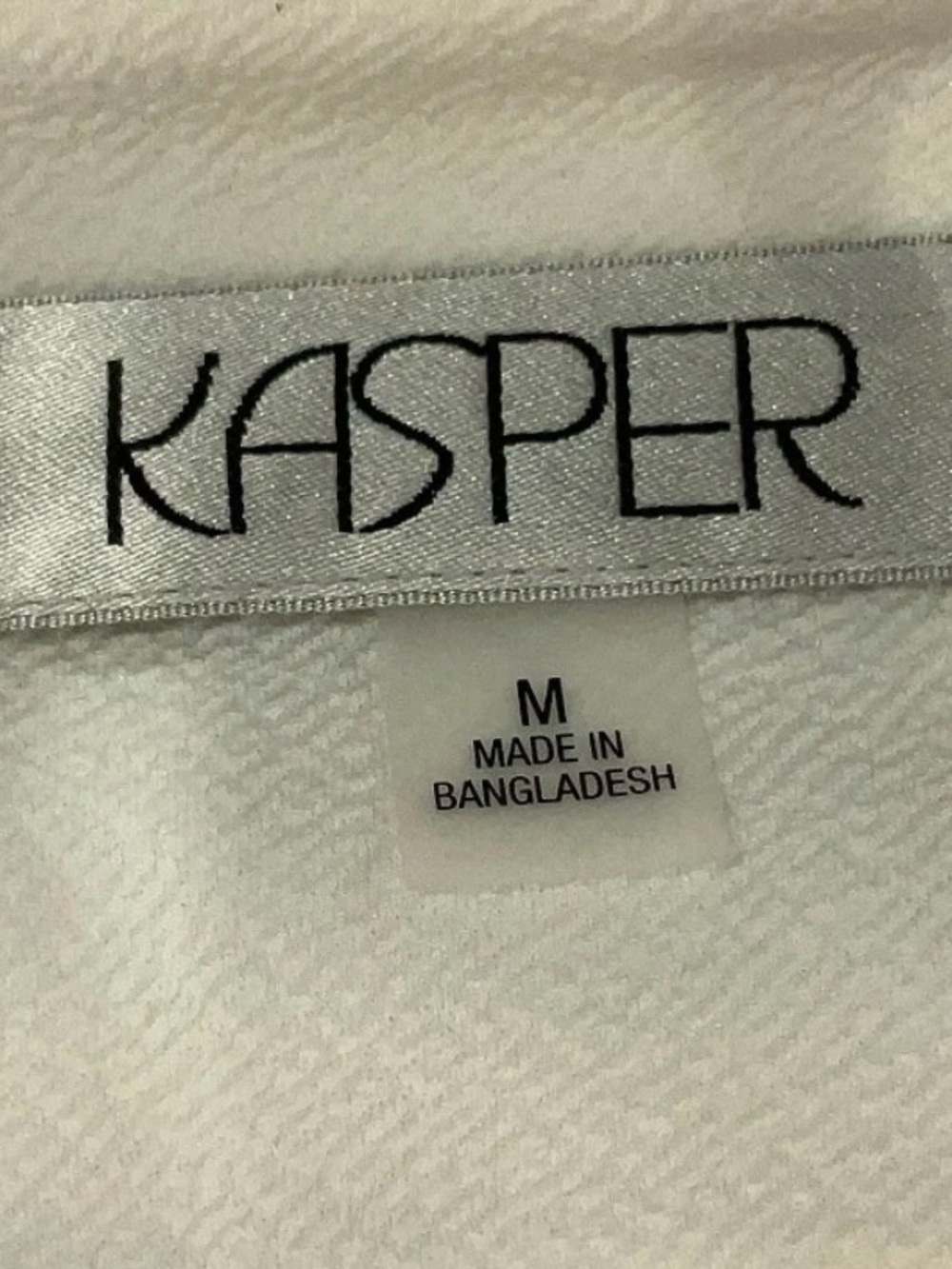 Kasper Elegant White Open-Front Blazer with Flap Pockets - Picture 2 of 4